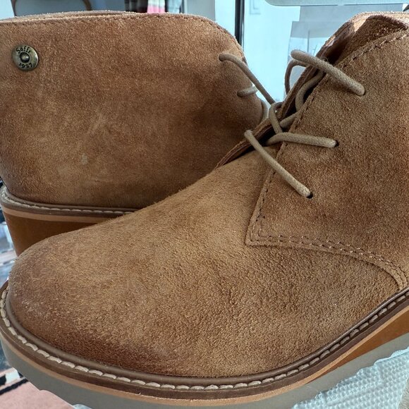 Sofft Saige Wedge Chukka Style Suede Cognac Bootie 7.5 - Picture 2 of 4